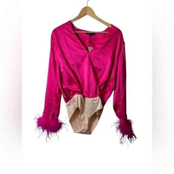 NEW Strut & Bolt Pink Feather Cuff Bodysuit - Picture 1 of 5